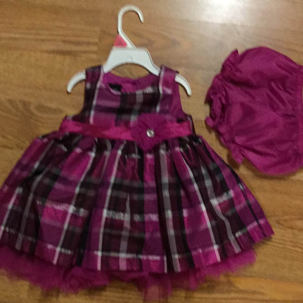 Girl’s dress